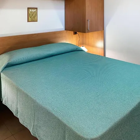 5 Bedroom Pet Friendly In Vieste