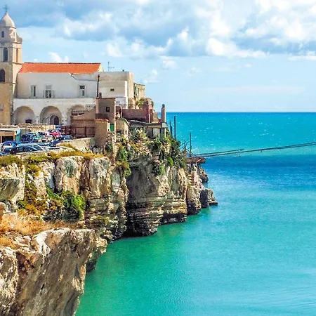 Holiday home 5 Bedroom Pet Friendly In Vieste